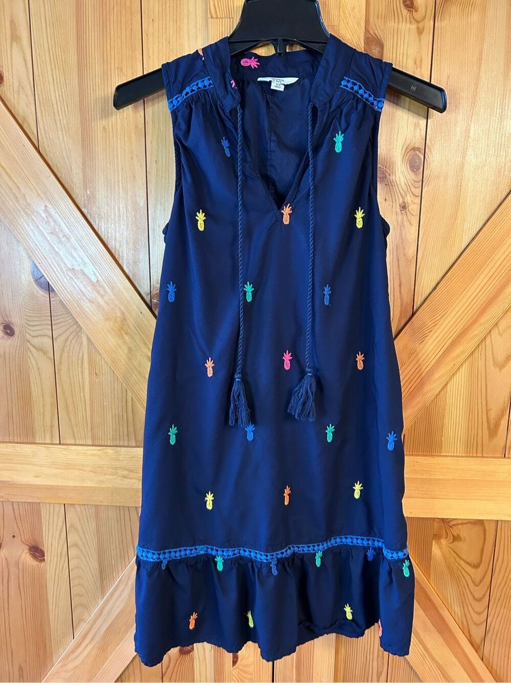 Crown & Ivy Pineapple Navy Sleeveless Embroidered Tassel Shift Dress SZ XS (0085